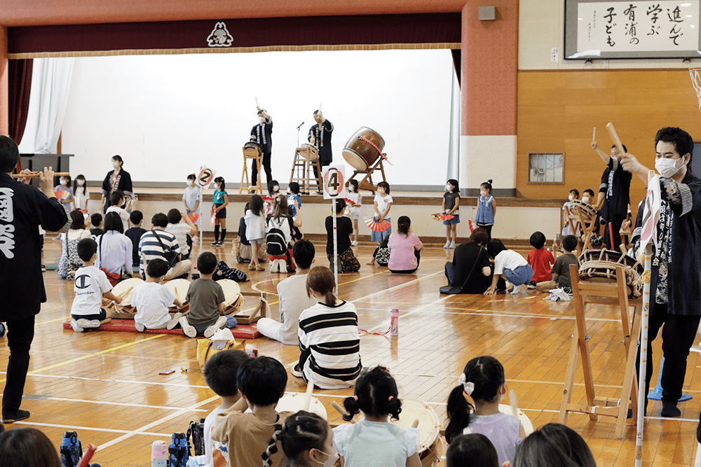 有浦小学校1,2年生学習発表会 - 大館ばやし保存会